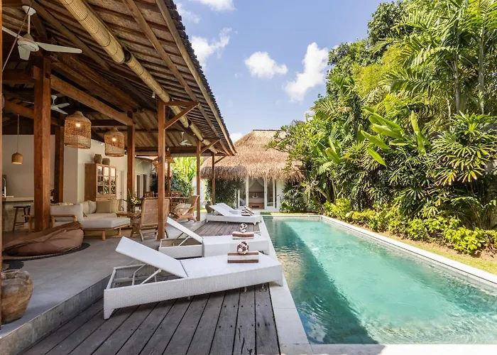 Zayya By Optimum Bali - 800 M To & Kudeta - Oberoi Villa Seminyak (Bali)