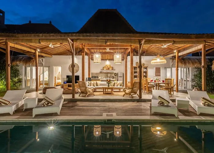 Villa Zayya By Optimum Bali - 800 M To & Kudeta - Oberoi *